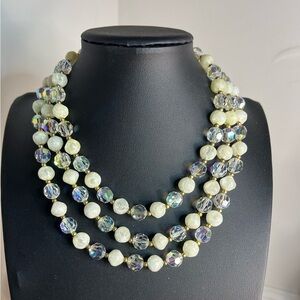 Vintage Lisner Aurora Borealis Glass & Acrylic Necklace 17” D15